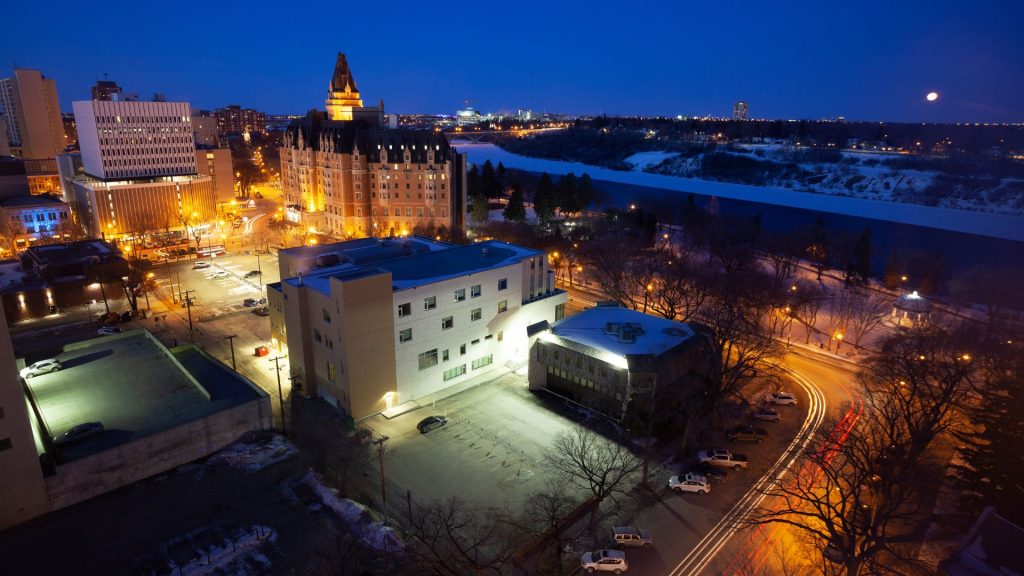 Leotek's selection of warm-white LED lights (3000K) is a conscious effort to provide comfortable lighting that doesn't disrupt natural sleep patterns, ensuring a healthier environment for Saskatchewan's residents.